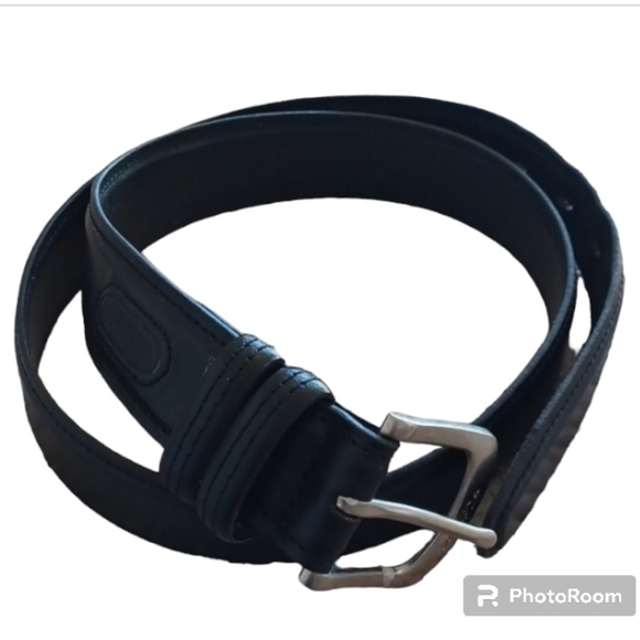 COLUMBIA Sportwear Company, Genuine Leather Black Belt Preowned 38 - Picture 1 of 13